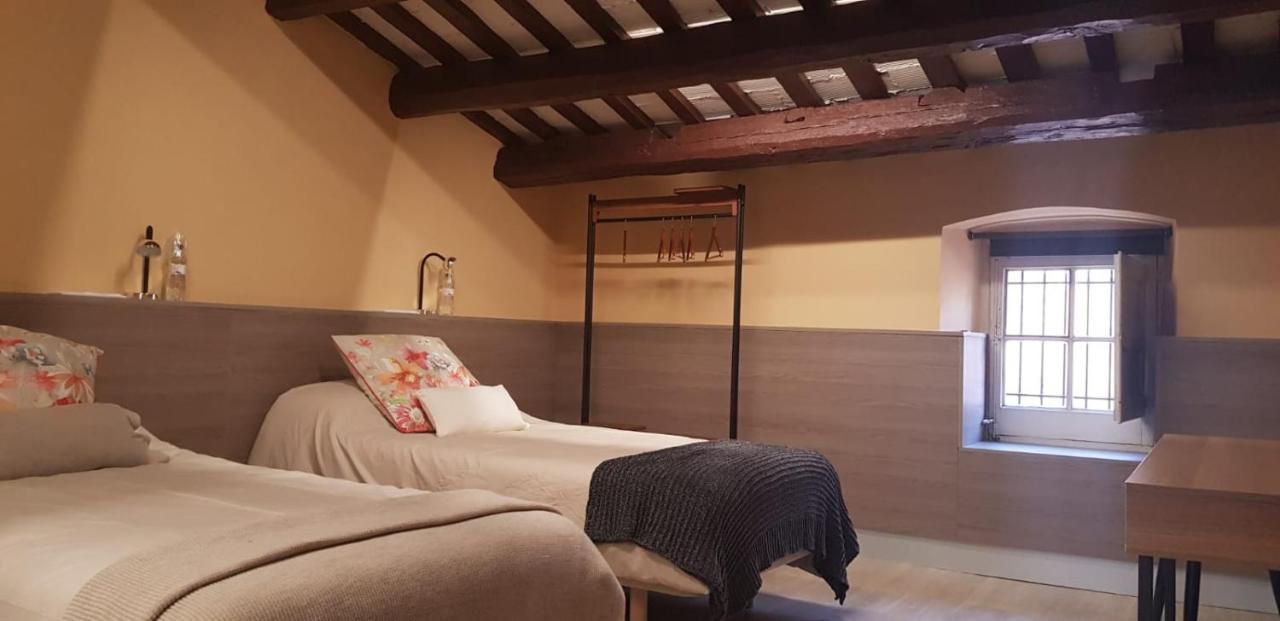 Cal Duran Bed & Breakfast Esparreguera Екстериор снимка