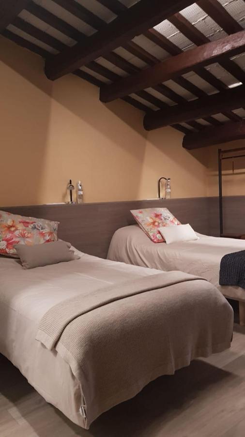 Cal Duran Bed & Breakfast Esparreguera Екстериор снимка