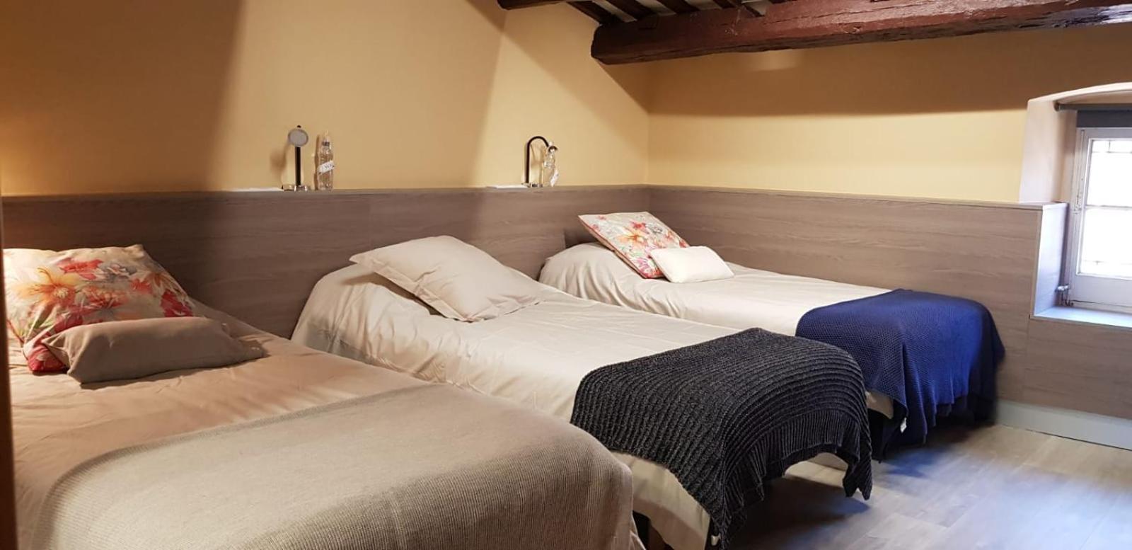 Cal Duran Bed & Breakfast Esparreguera Стая снимка