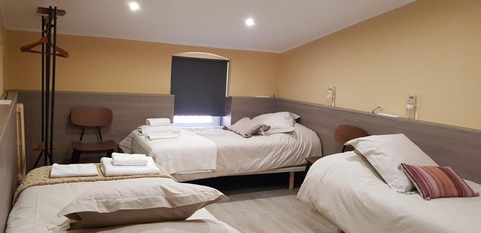 Cal Duran Bed & Breakfast Esparreguera Стая снимка